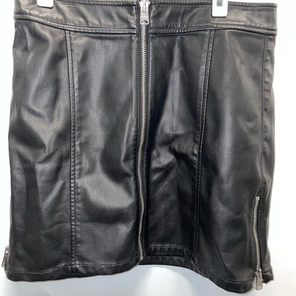 Leather skirt